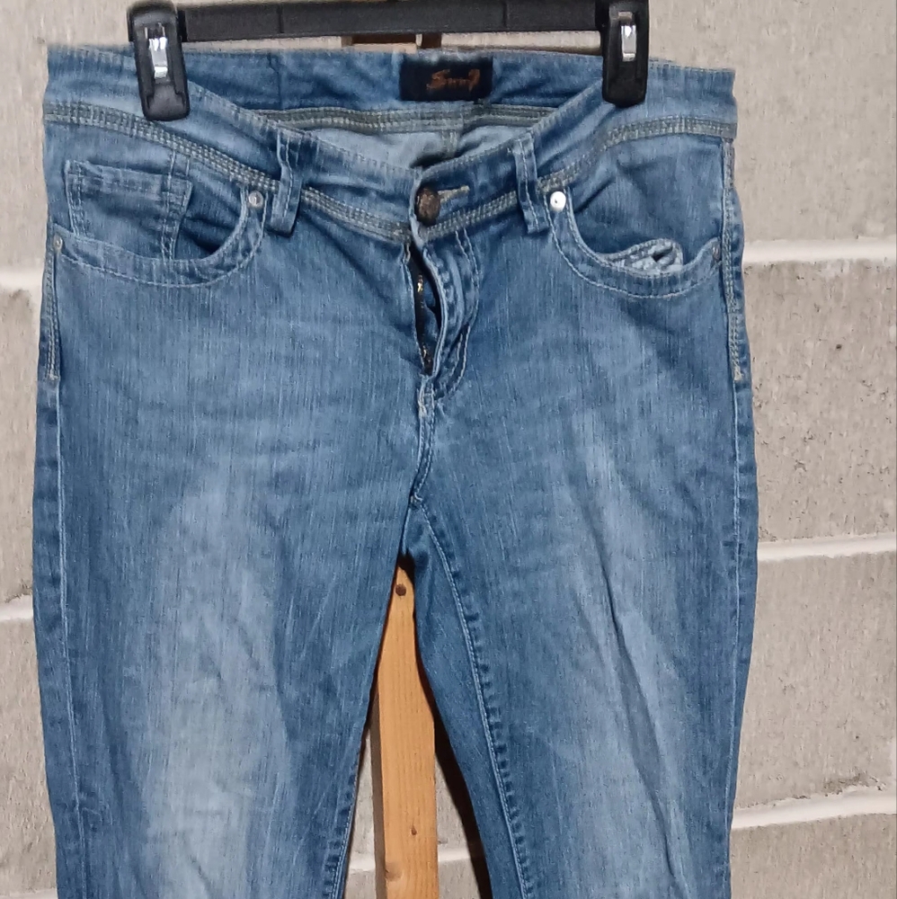 Stylish Blue Jeans for Women